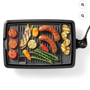 Indoor smokeless grill
